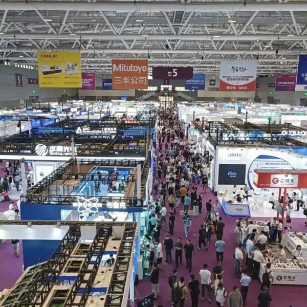 Western Optical Expo: pomembna razstava za optično industrijo